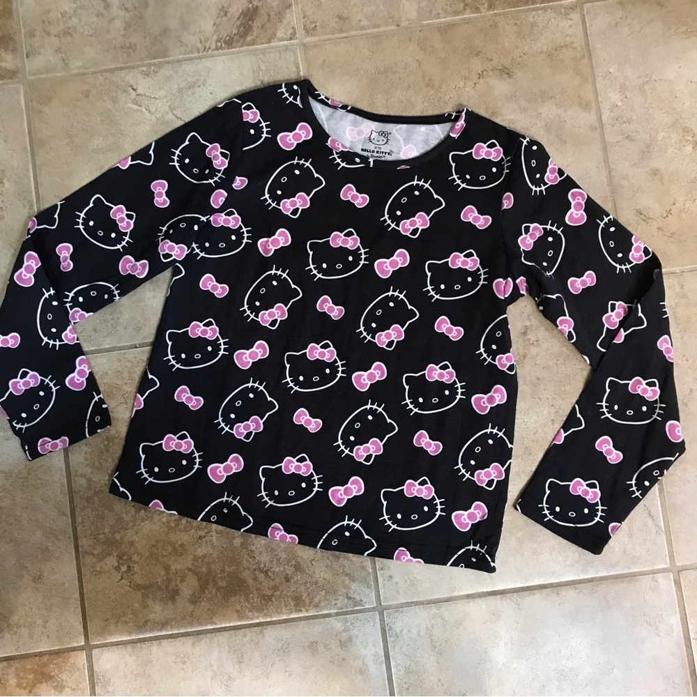 🍭HELLO KITTY Tee